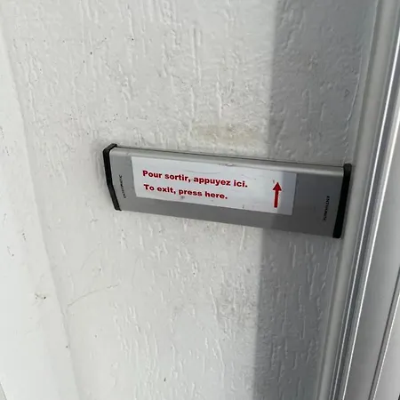 보트호텔 Madi Au Fil De L'eau A *