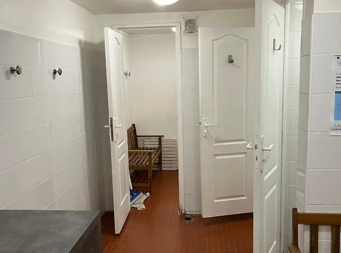 Madi Au Fil De L'eau A * 도빌