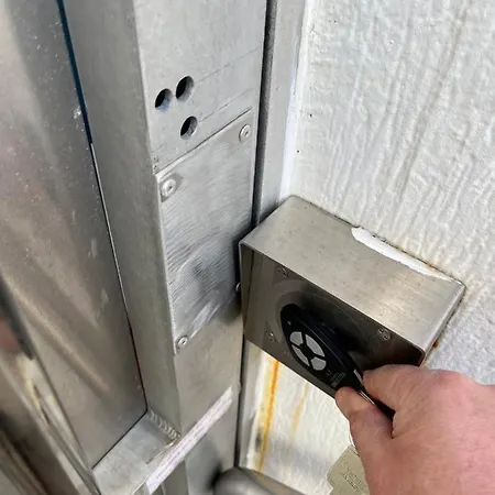 Madi Au Fil De L'eau A Botel *